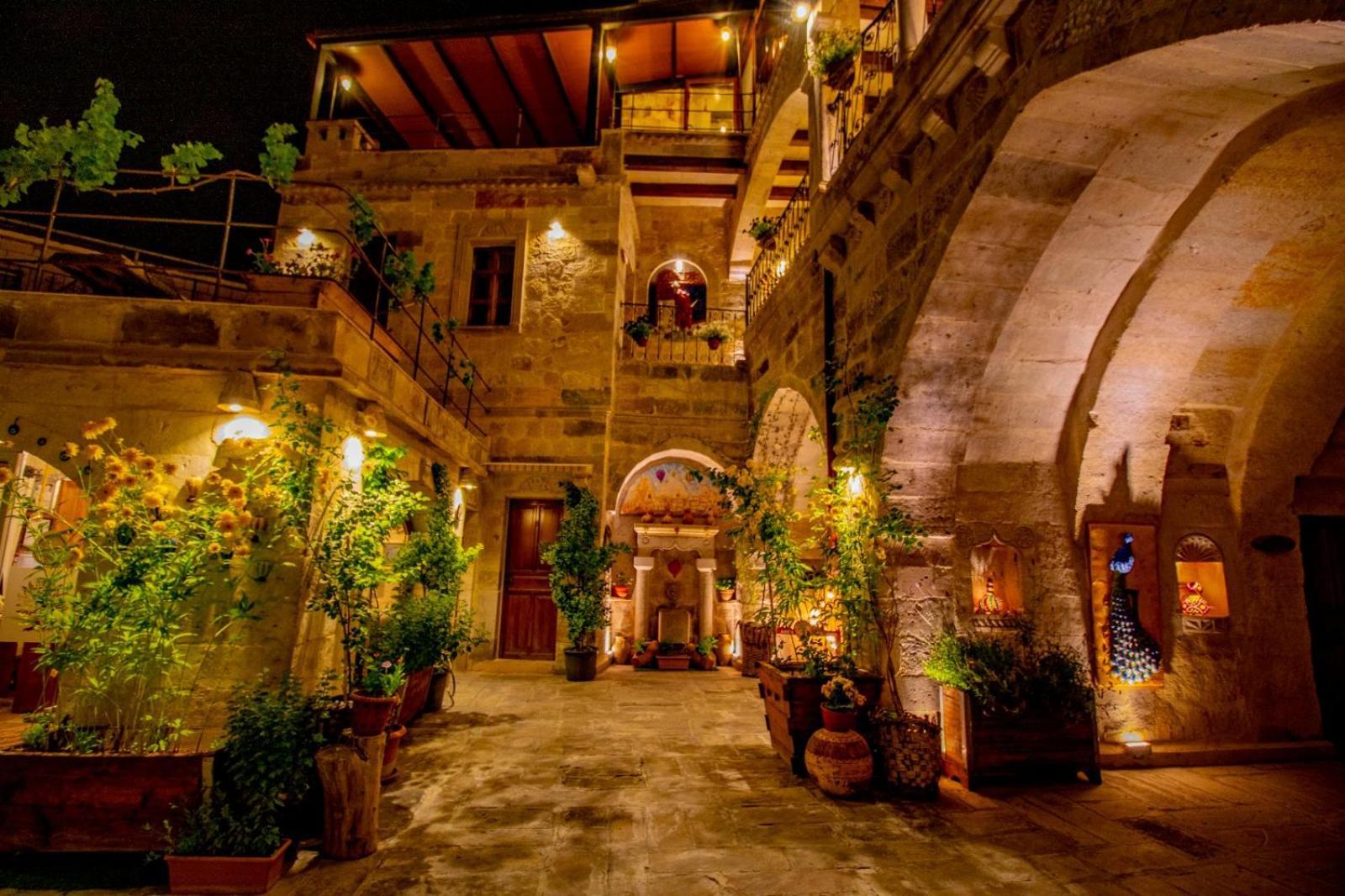 Aren Cave Hotel And Art Gallery Göreme Kültér fotó