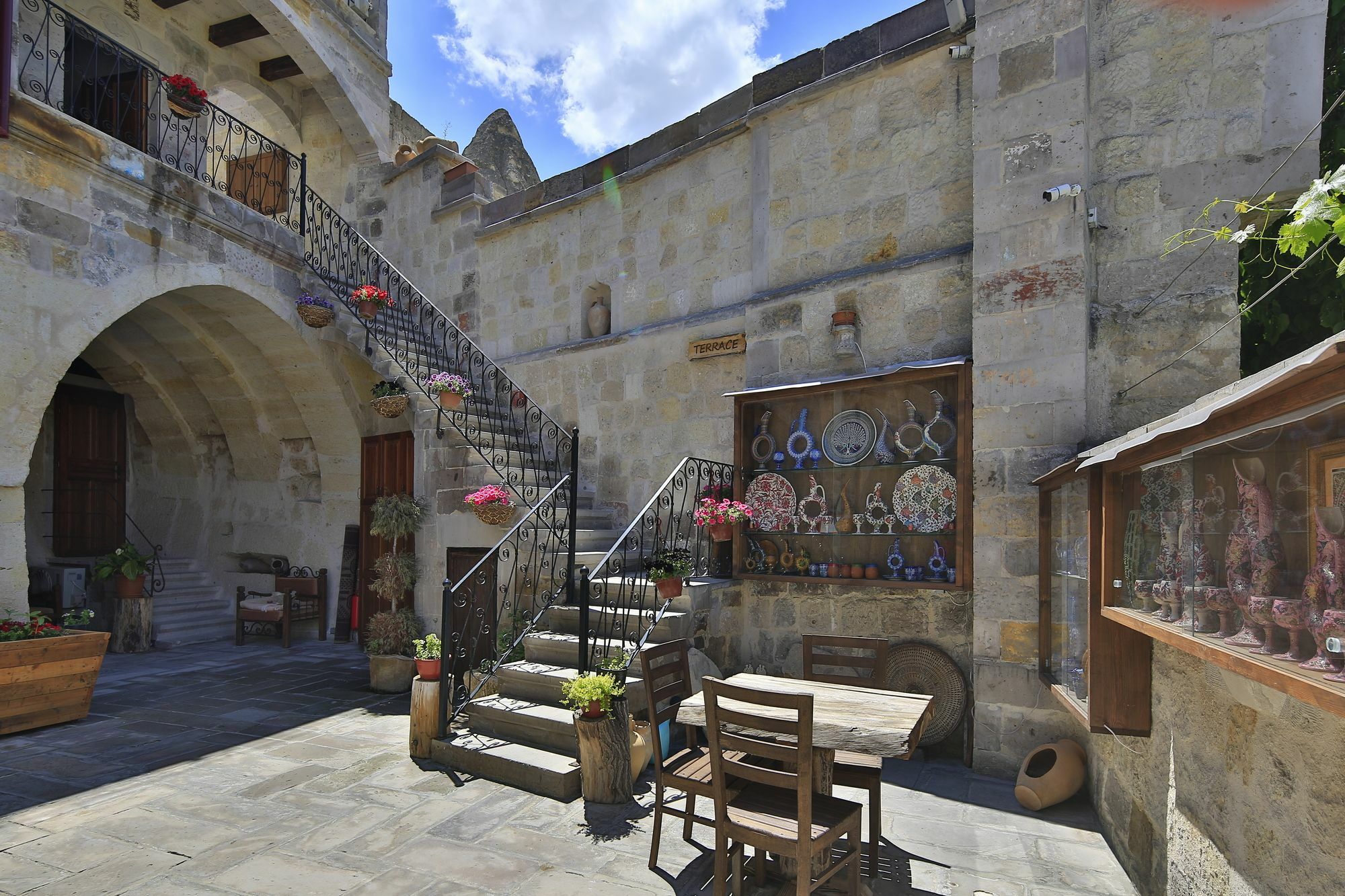 Aren Cave Hotel And Art Gallery Göreme Kültér fotó